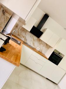 Skyline Duplex Brussels Parking Fibre Modernité