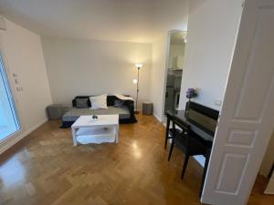 Imperialand T2 Terrasse parking dans la verdure