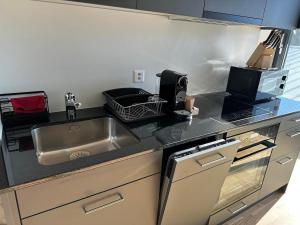 Werkloft247 - Stockhorn View!