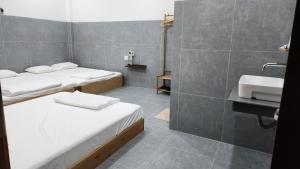 Xóm Giữa homestay