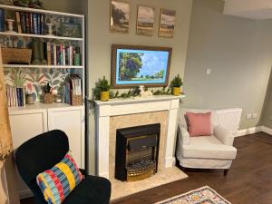 2 Bed Terrace Cottage with Cathedral Views