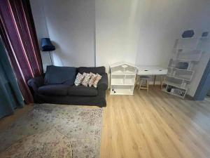 The Bachelor Backpacker Spot