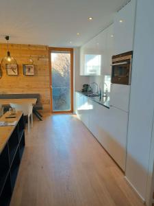 Traum in Zell am See mit Badeplatz