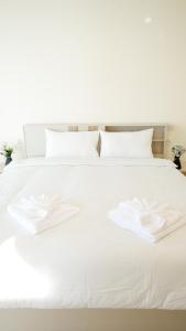 Three Monkeys Chaweng Beach