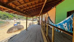 Chalé Pé na Areia Por do Sol