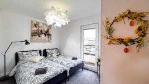 New Modern Detached House with 5bdr Glasgow