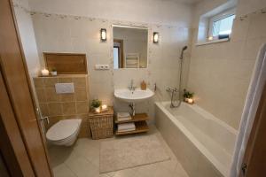 3-Bedroom with City Views and Free Parking