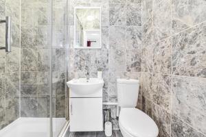 The Classic London Stay 4 mins Kings Cross 6 mins London Central