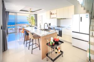 Azure Vista Haven 3br Seaview L-Shape pool Villa