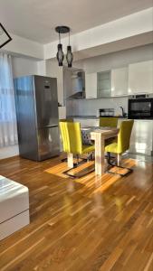 MaxiLux Apartment