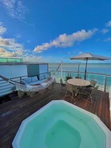 Cobertura Alto Padrão Beira Mar de Luxo com Jacuzi