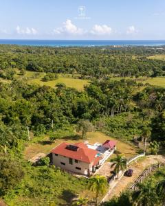 All-Inclusive Family Villa Pool BBQ WiFi Security 3BR