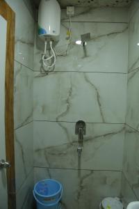 ShivAOM Family Homestay