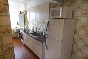 Depto 3 ambientes con balcon vista al mar y cochera