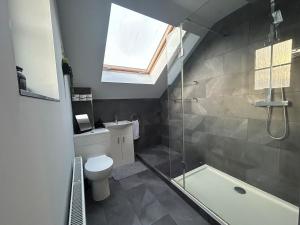 Parkway Court - Two bedroom, two bathroom open plan apartment