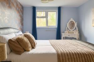 Comfortable Two Bedroom Home