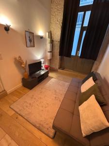 NEW - Croix Roussienne at night