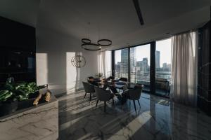 Luxury 2BR Huge New Apartment