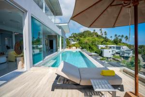 Villa Ray, worldclass sea views, rooftop, breakfast full service, private dining service, Chaweng Noi