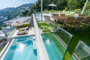 Villa Ray, worldclass sea views, rooftop, breakfast full service, private dining service, Chaweng Noi