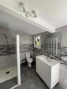 Apartamento cercano a la playa del palmar con piscina