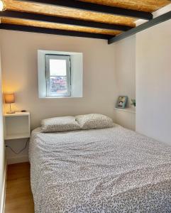 Downtown 2 bedroom Aircon & Amazing Castle View