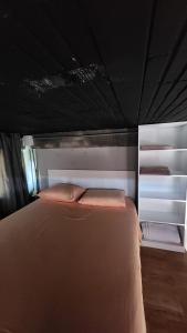 Loft para 4 pessoas, moderno 7 min da praia de carro!