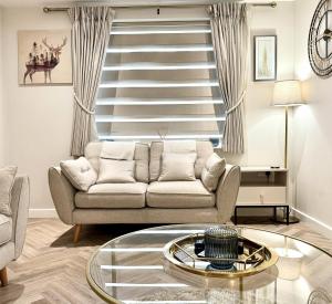 Five Star Home - Walk to Alcester, 15 mins to Stratford