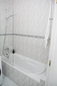 Apartment 1 min walk from Metro and Trendiest Neighborhood Bonfim