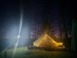 Glamping in - luxury tent