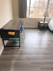 Big bedroom shared bathroom