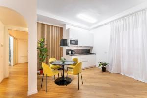 Frascatis Most Exclusive Stay Central Square