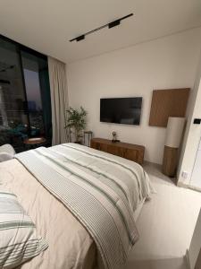 Luxury 1BR Binghatti JVC