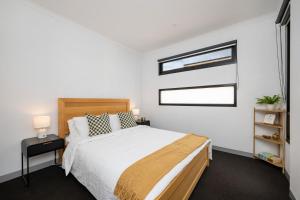 Fazzys Haven - Capel Sound