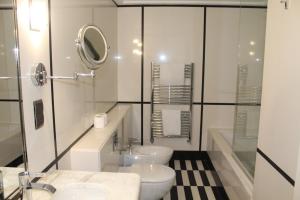 Boulevard, Abdali Luxury 1 BR Apartment