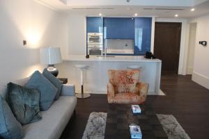 Boulevard, Abdali Luxury 1 BR Apartment