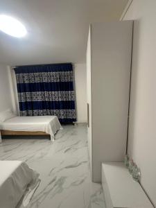 Venice Night13 Double Room Shared Toileta