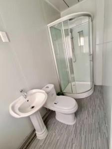 Habitación con baño privado