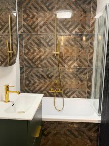 Apartament Centrum Warszawy Pereca