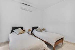 Contemporary Retreat