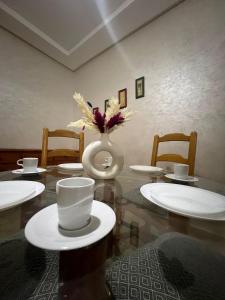 1BR in City Center - Fiber WiFi & Free Parking