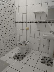 Casa 2 quartos 500 metros praia