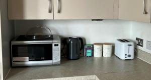 A Cozy Bedroom at the heart of Prime Location Stratford