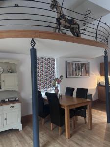 Top Booked Alpaca & Nature Retreat with a Hot Tub in Wimborne Dorset