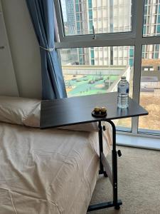 A Cozy Bedroom at the heart of Prime Location Stratford