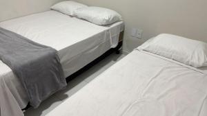 Casa em Barra de São Miguel, em condomínio com quatro duplex e área de lazer comuns