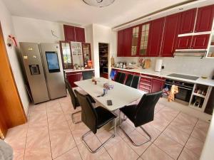 Villa with swimming pool near Prague