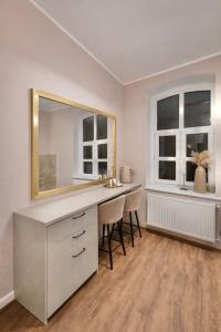 Kaszmirowy Księżyc- Nowy Apartament 6osobowy przy Rynku Nowomiejskim