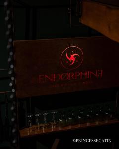 Endorphine love room