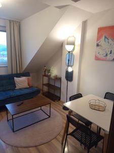 7 people - 1 price - Cozy attic apartment